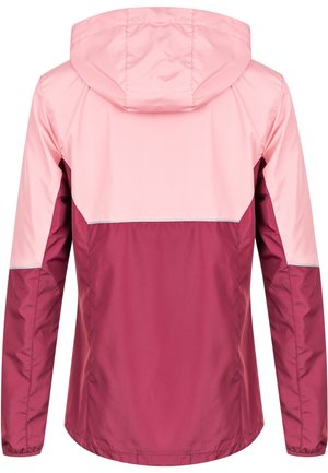 Wasserabweisende Jacke mit Kapuze, zweifarbige Gestaltung in Pink und Burgunderrot, mit glatter Textur und reflektierenden Akzenten auf den Schultern.