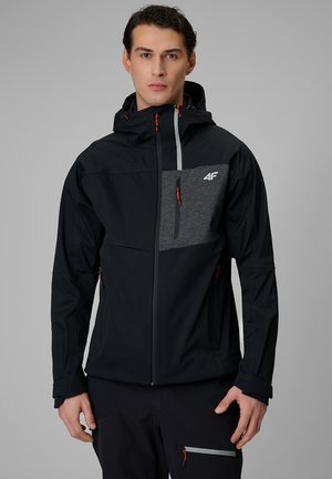 4F, - Kurtka Softshell