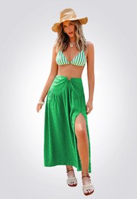 Cupshe VIBRANT CRINKLED SLIT  - Maxirok - evergreen
