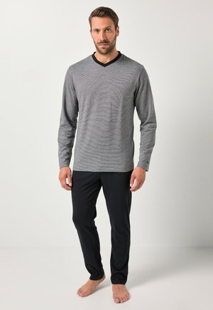 SET - Zestaw bielizny nocnej