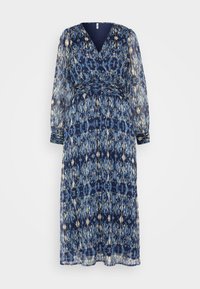 Rochie lungă, de culoare albastru marin, cu mâneci lungi transparente. Prezintă un decolteu în V, talie strânsă și un model geometric în nuanțe de albastru și auriu.