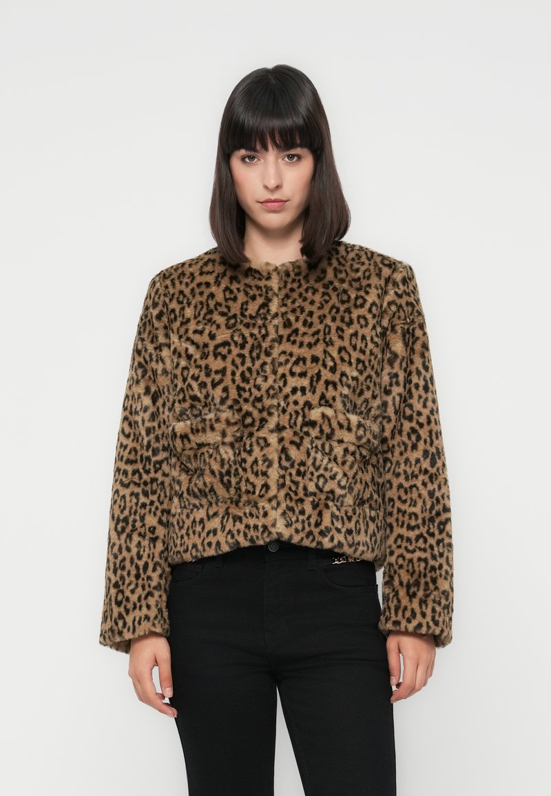 Chaqueta de entretiempo