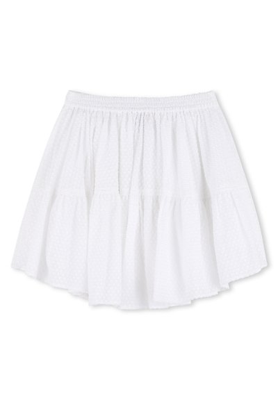 Λευκή φούστα με στρώσεις από υφή ύφασμα, με ελαστική μέση και σχεδιασμό με πολλαπλά βολάν.