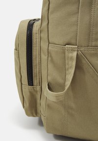 Dickies LISBON BACKPACK UNISEX - Turistinė kuprinė - imperial green