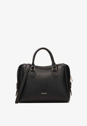 Must musta nahk käekott, millel on kaks ülemist sangasid, eemaldatav rihm, kuldse tooni riistvara ja kaubamärgi "kazar" pealt pressitud nimi.