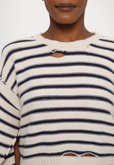 MM6 Maison Margiela CREW NECK - Džemperis - chalk/navy