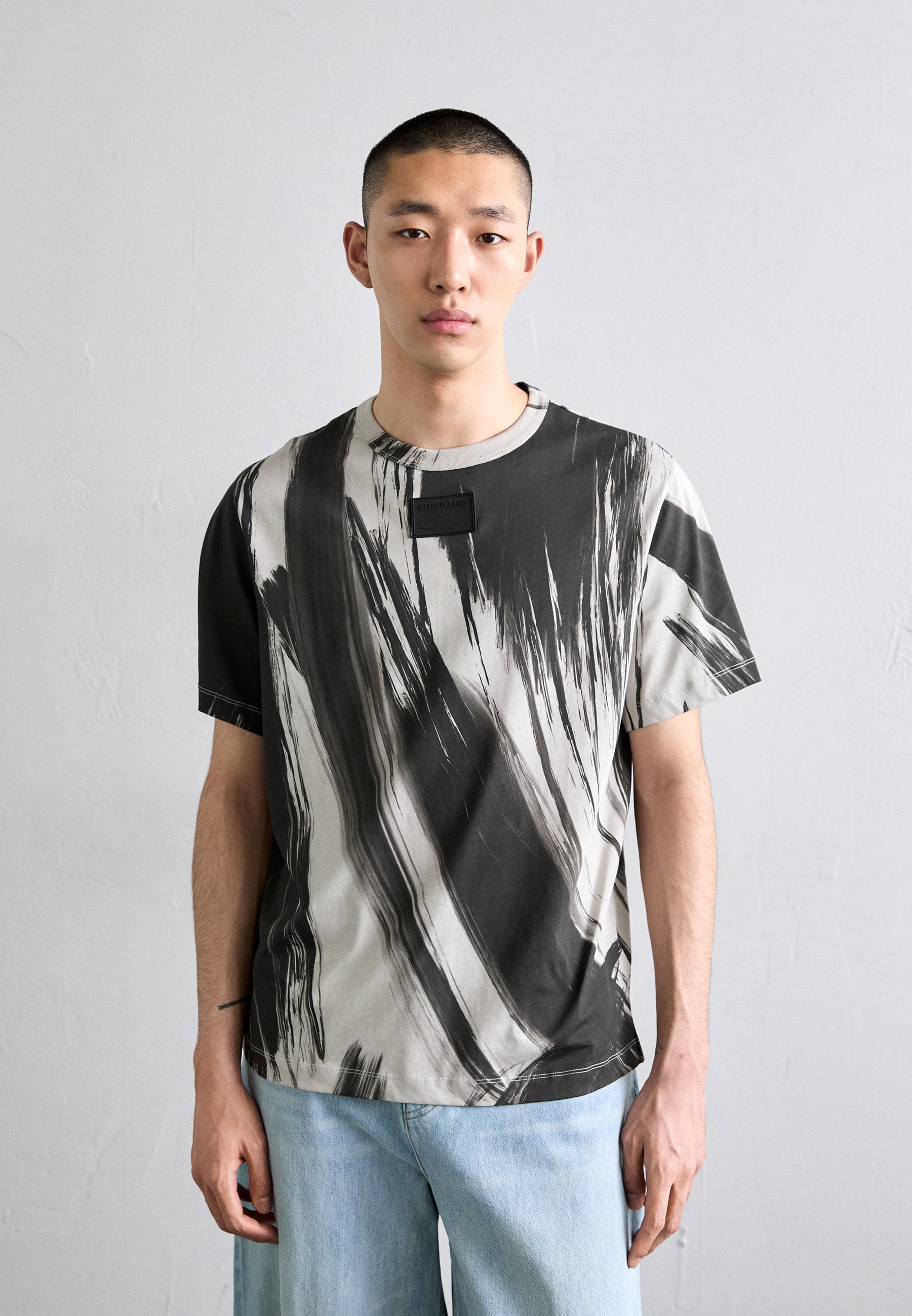 トップス Helmut Lang distressed Print Tee Gray Helmut Lang FEATHER BRUSHSTROK - Print T-shirt - grey - Zalando.co.uk