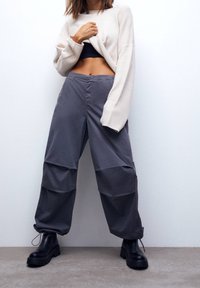 PULL&BEAR Broek - light grey