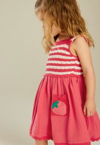 Next REGULAR FIT - Denní šaty - red