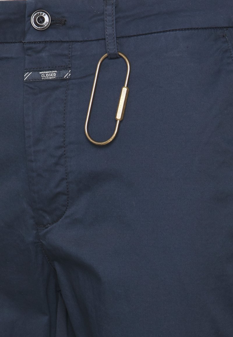Herren Chinos | CLOSED ATELIER Chino dark night/dunkelblau - LU99692 Herren Chinos | CLOSED ATELIER Chino dark night/dunkelblau - LU99692