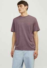 Jack & Jones JJEPAULOS TEE CREW NECK NOOS - Lihtne T-särk - vineyard wine