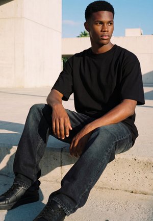 Urban Classics TALL TEE - T-shirts - black