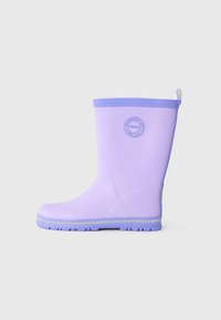 Unselected, blooming lilac