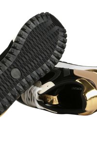 LOLA CASADEMUNT Tenisice - black