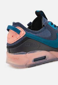 Nike Sportswear NIKE AIR MAX TERRASCAPE 90 - Sapatilhas - obsidian/marina/thunder blue/light madder root/ashen slate/black