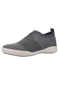Šedá obuv na slip-on s texturovaným pleteným svrškem, elastickým detailem a bílou gumovou podrážkou s hnědým vzorkem.