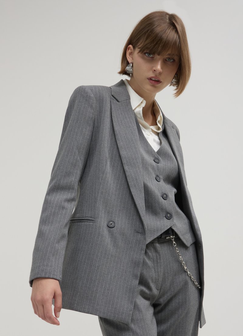 Calliope À PINCES À DOUBLE BOUTONNAGE - Blazer - une variante