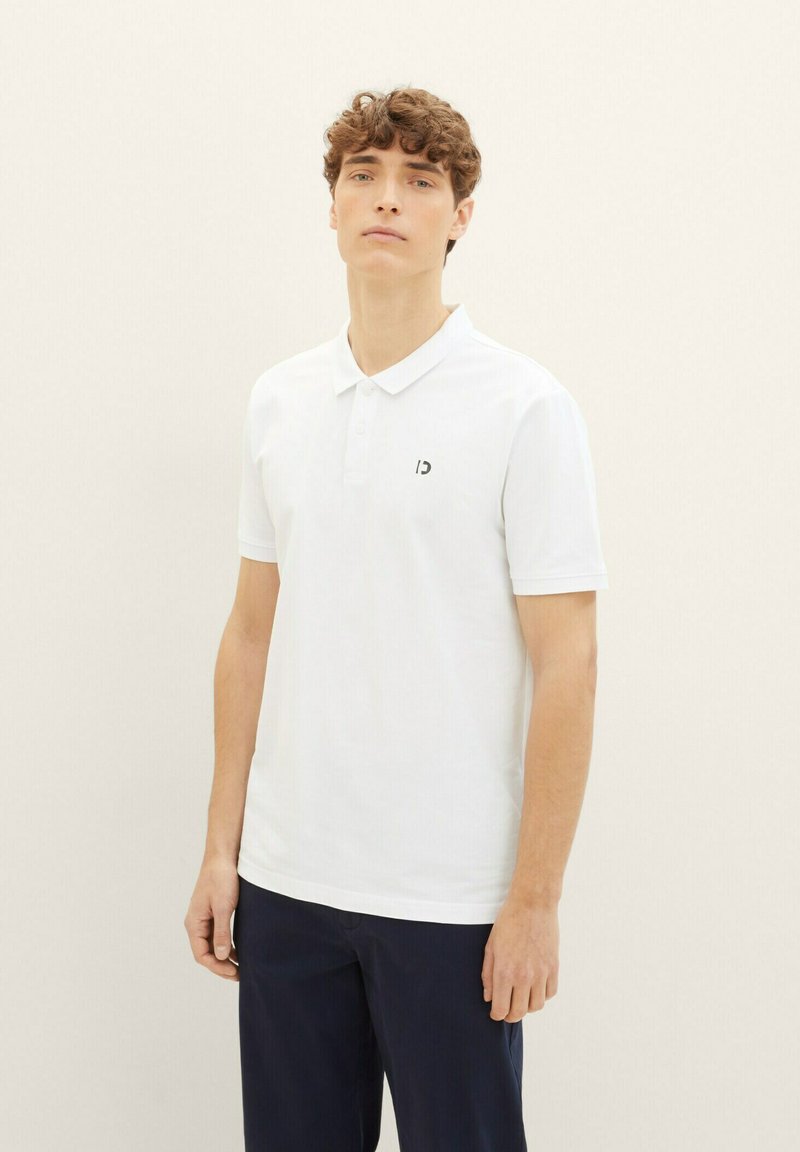 TOM TAILOR DENIM MIT LOGO - Pólóing - white