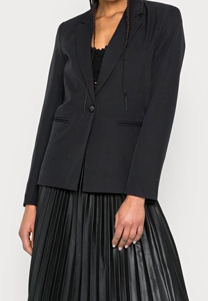 Blazer - black