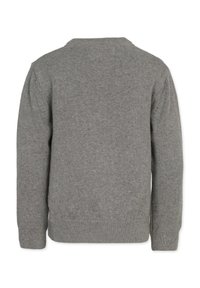 Grå strikket sweater med en rund halsudskæring, ribbede manchetter og kant. Har en glat tekstur og et enkelt design uden udsmykninger.