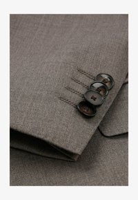 Sélectionné, brown