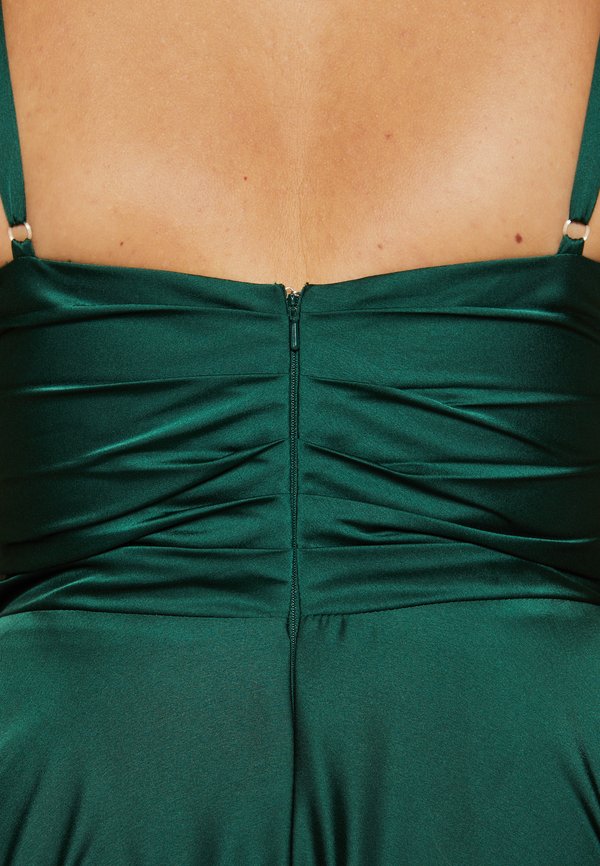 Occasion wear - forest2