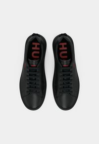 HUGO BLAKE - Baskets basses - black