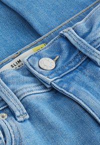 Next SUPER SOFT STANDARD TALL - Vaqueros slim fit - bright blue