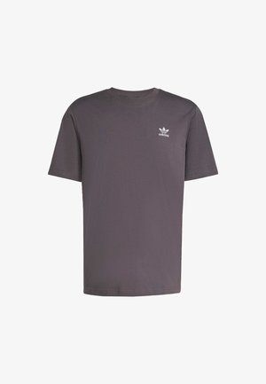 T-shirt Adidas grigio carbone a maniche corte con scollo a girocollo e piccolo logo Adidas bianco sul lato sinistro del petto.