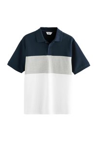 Paita polo, jossa on tummansinisiä, vaaleanharmaita ja valkoisia vaakaraitoja. Valmistettu puuvillasta, jossa on tekstuuri pintakäsittely ja kaksinappinen kaulus.
