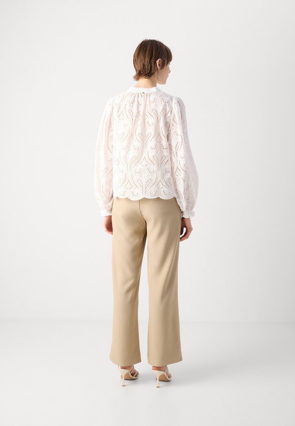 CAZA BLOUSE - Blouse2