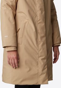 The North Face W ARCTIC PARKA - Vinterfrakke - khaki stone