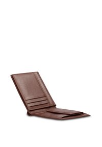 Bruine lederen portemonnee met een gestructureerde afwerking, voorzien van meerdere kaartsleuven en een vak voor briefgeld. Geopend om de interne indeling te tonen.