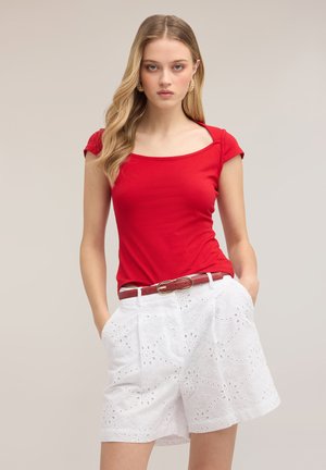 Motivi, T-SHIRT CON SCOLLO A BARCHETTA - Basic T-shirt - rosso