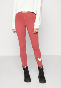 Nike Sportswear W NSW ESSNTL LGGNG SWOOSH MR - Leggings - Calças - canyon rust/white