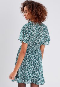 Cache Cache Vestido informal - vert émeraude