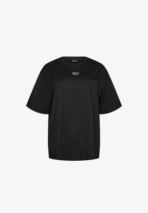 Schwarzes übergroßes T-Shirt mit kurzen Ärmeln und weißem Text "POWER IN MOTION" zentriert unterhalb des Halsausschnitts.