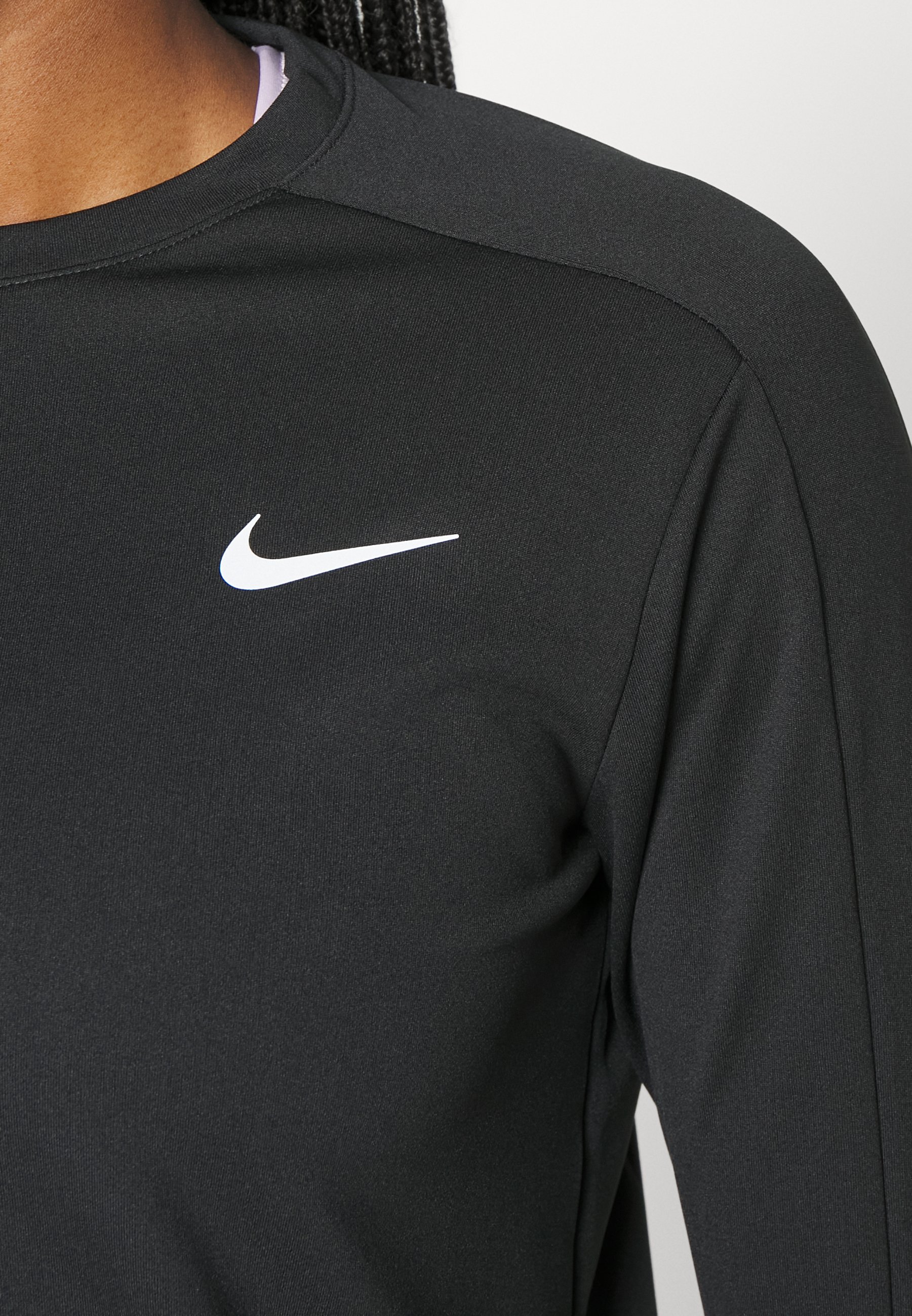 nike pacer crew long sleeve