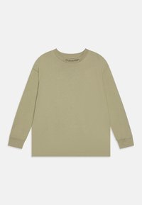 Unselected, misty vale