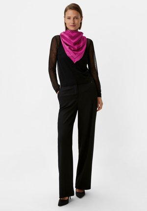 comma Scarf - pink