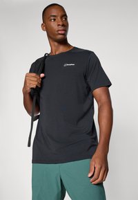 Berghaus DELTA TEE - Αθλητικό μπλουζάκι - black