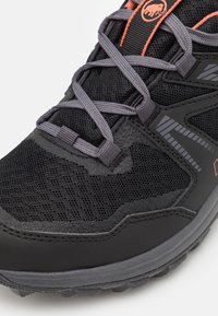 Mammut Trekingové boty - black