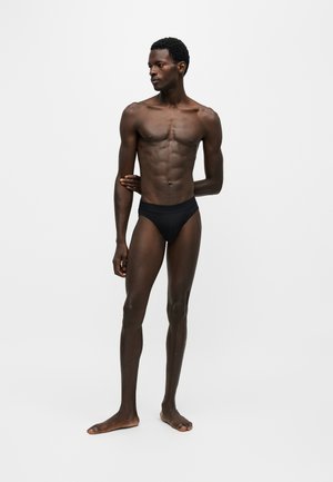 Pier One by Zalando, - Figi