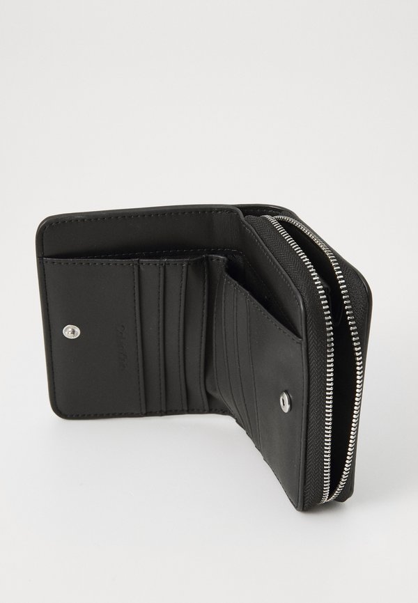 MUST MEDIUM ZIP AROUND WALLET - Wallet2