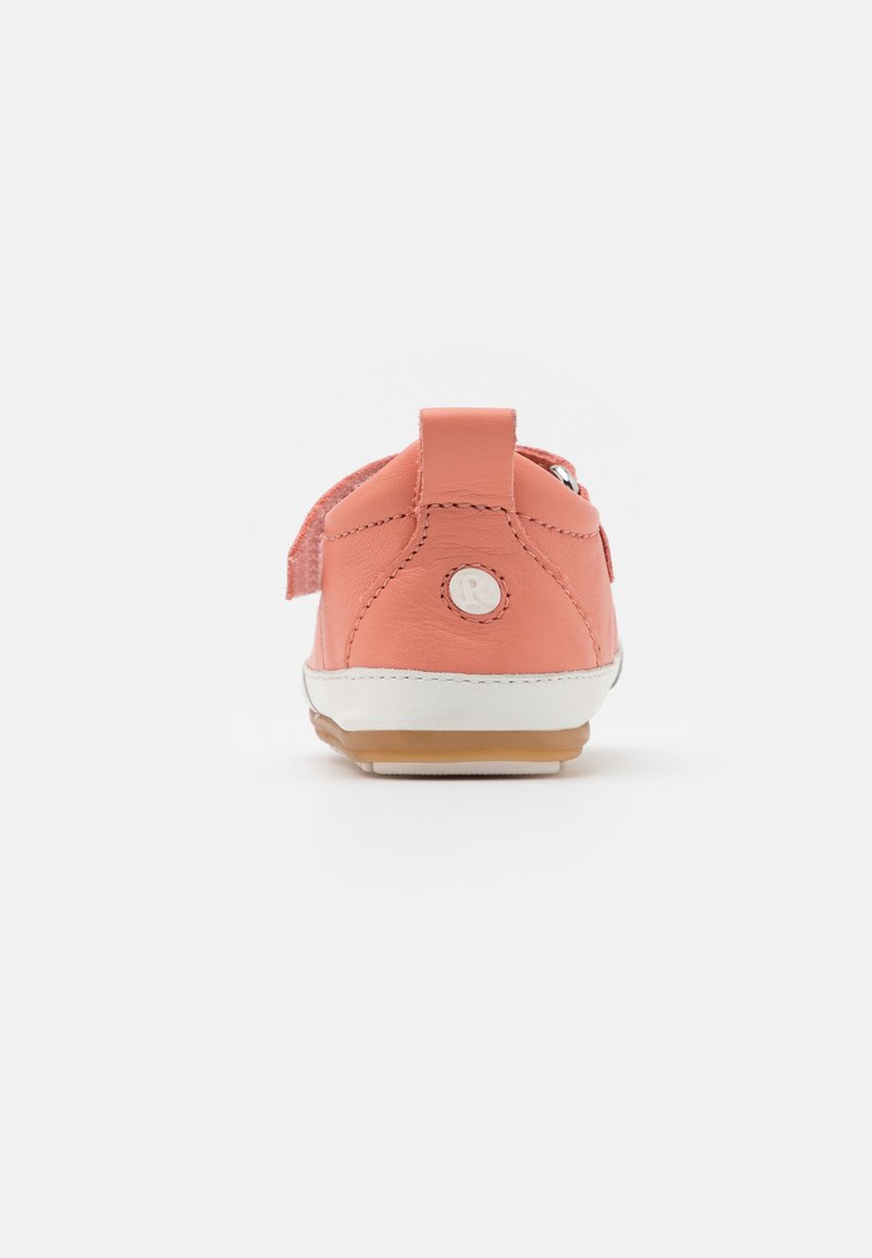 Robeez Miniz Chaussures Premiers Pas Rose Zalando Fr