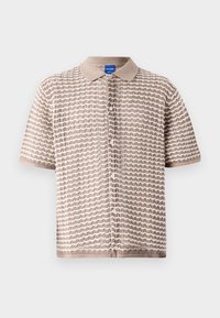 Unselected, mocha meringue