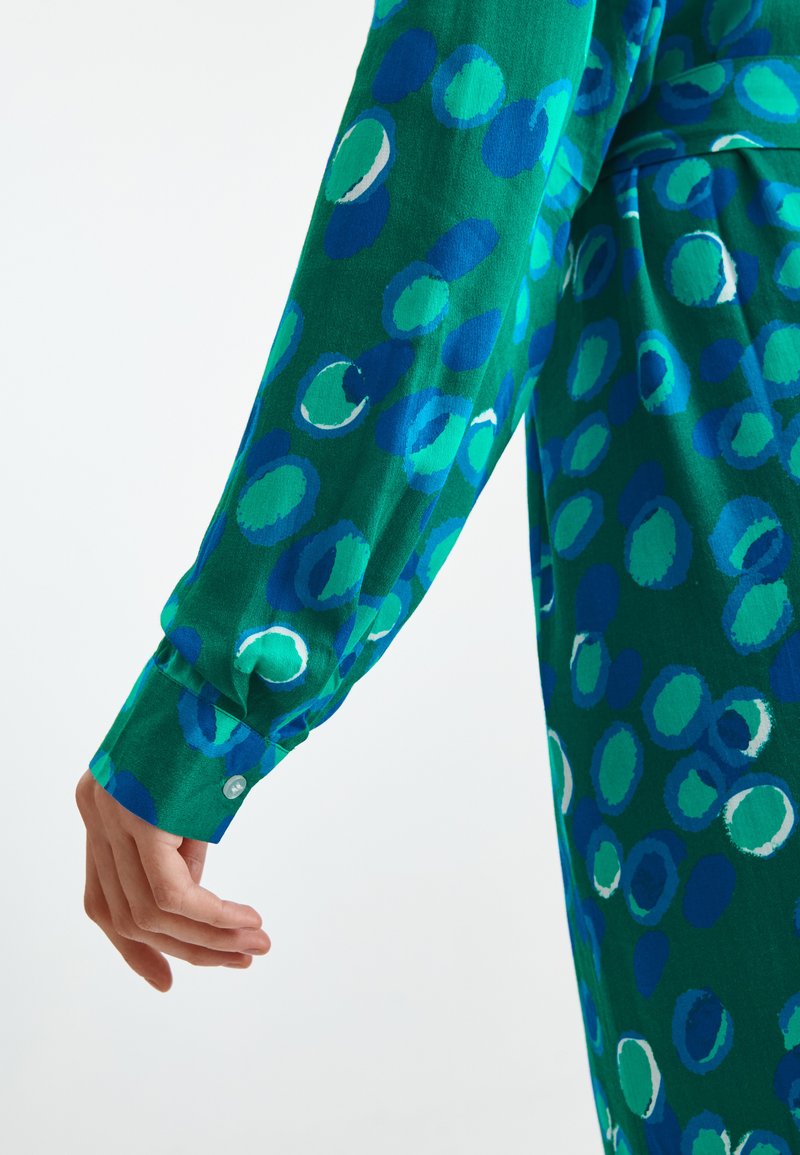 Damen Freizeitkleider | TATUUM LISO Blusenkleid green/grün - ZI63411 Damen Freizeitkleider | TATUUM LISO Blusenkleid green/grün - ZI63411