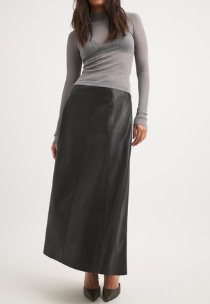 FLIESSENDER - Falda larga - black