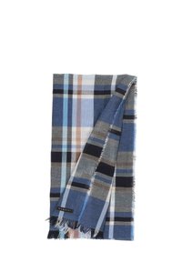 Sciarpa a righe con tonalità blu, grigio e bianco, con bordo sfrangiato, realizzata in tessuto leggero, etichettata con il marchio "bugatti".