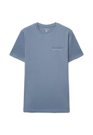 Jasnoniebieska bawełniana koszulka z krótkim rękawem, okrągłym dekoltem i haftowanym napisem "WORK HARD" na piersi. Rozmiar XL.